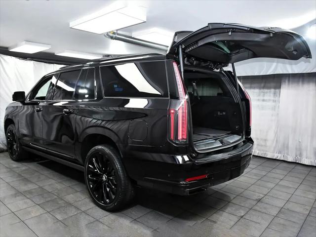 2026 Cadillac Escalade ESV Platinum Sport