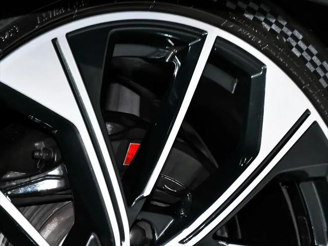2023 Audi SQ5 Premium Plus TFSI quattro Tiptronic