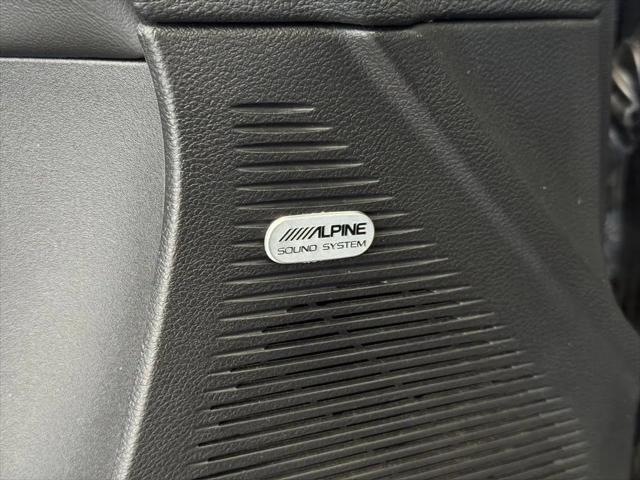 2015 Dodge Challenger R/T Plus
