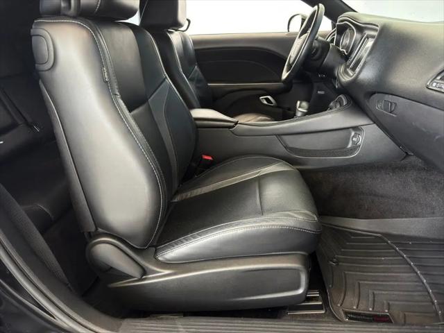 2015 Dodge Challenger R/T Plus