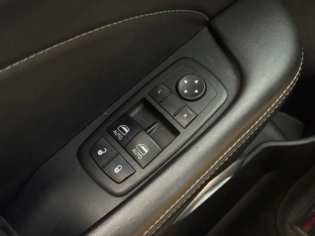 2015 Dodge Challenger R/T Plus
