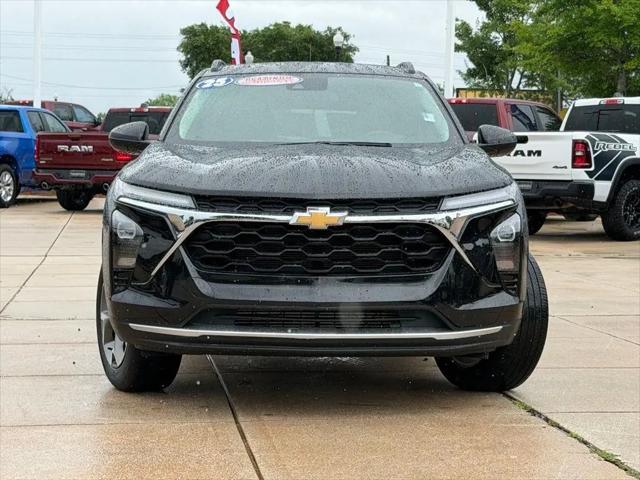 2025 Chevrolet Trax FWD LT