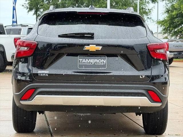 2025 Chevrolet Trax FWD LT