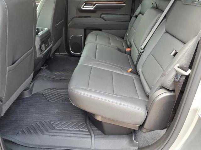 2026 Chevrolet Silverado 1500 4WD Crew Cab Standard Bed LT
