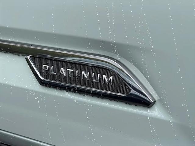 2026 Toyota Tundra Platinum Hybrid CrewMax 5.5' Bed