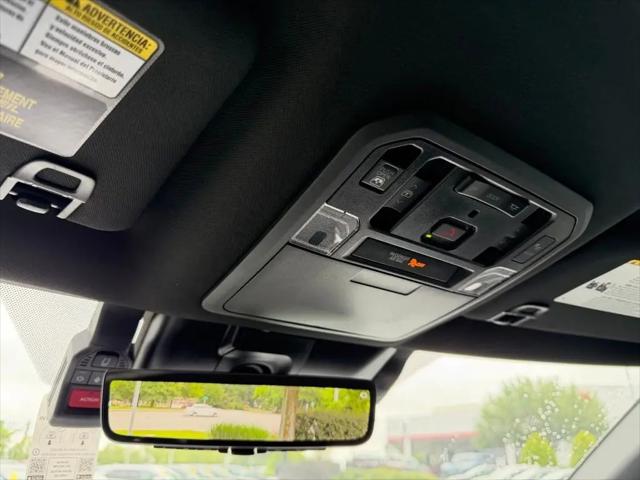 2026 Toyota Tundra Platinum Hybrid CrewMax 5.5' Bed