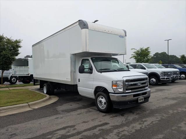 2027 Ford E-Series Cutaway E-450