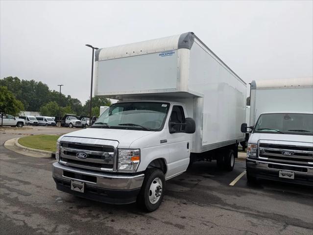 2027 Ford E-Series Cutaway E-450