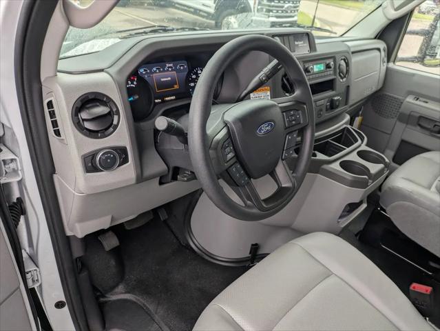 2027 Ford E-Series Cutaway E-450
