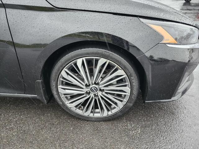 2023 Nissan Altima SL FWD