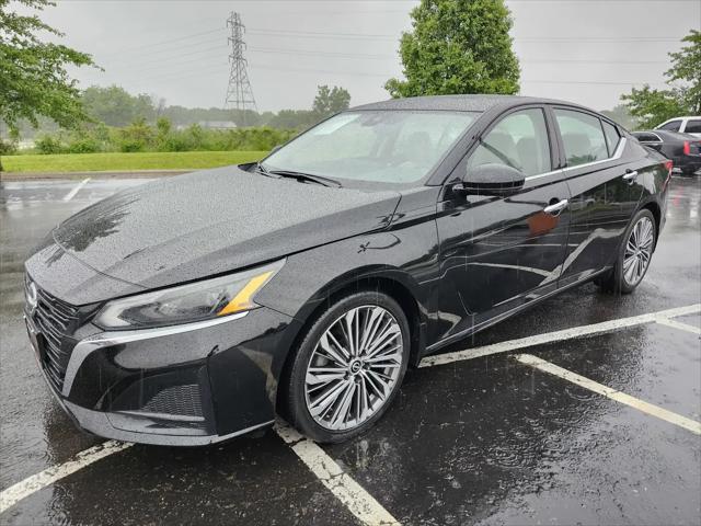 2023 Nissan Altima SL FWD