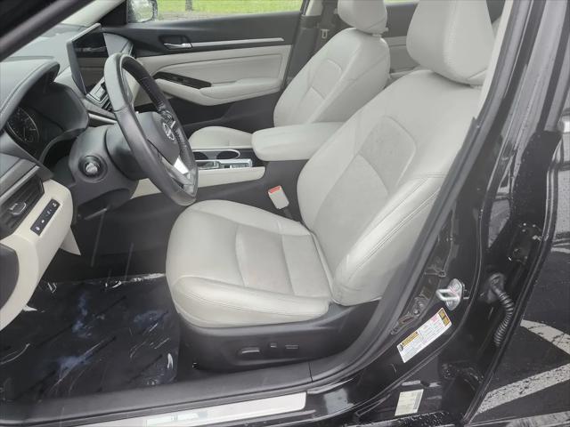 2023 Nissan Altima SL FWD