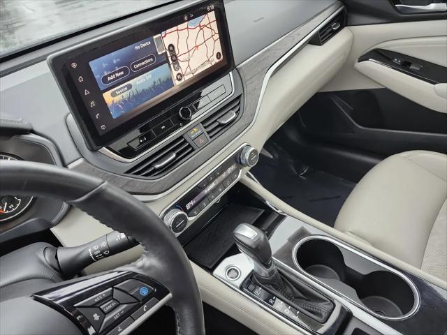 2023 Nissan Altima SL FWD