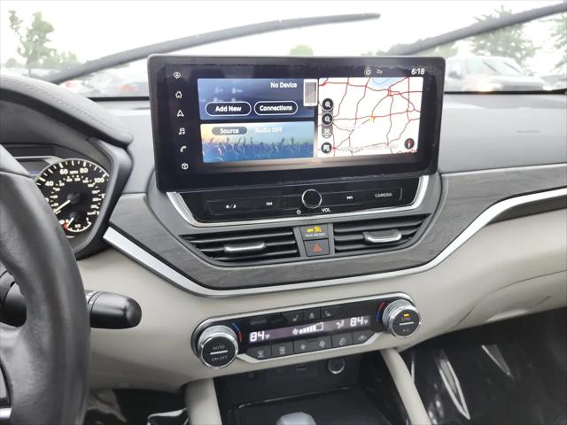 2023 Nissan Altima SL FWD