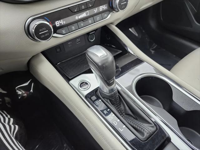 2023 Nissan Altima SL FWD
