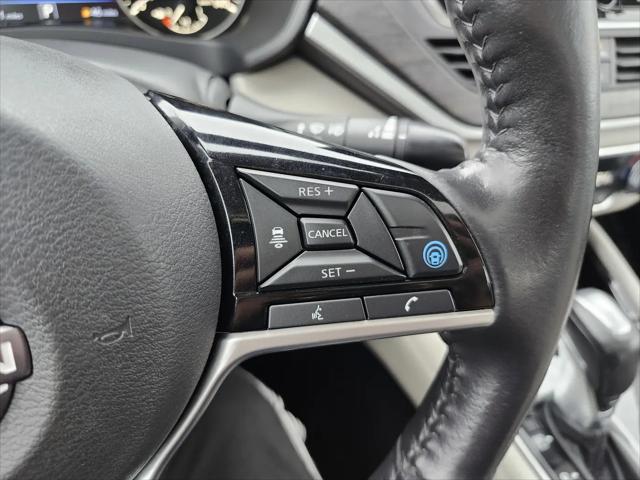 2023 Nissan Altima SL FWD