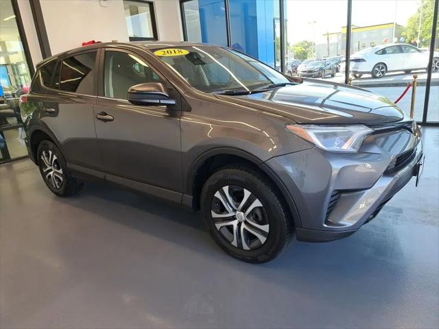2018 Toyota RAV4 LE