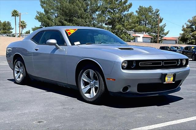 2016 Dodge Challenger SXT