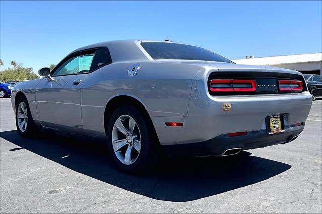 2016 Dodge Challenger SXT