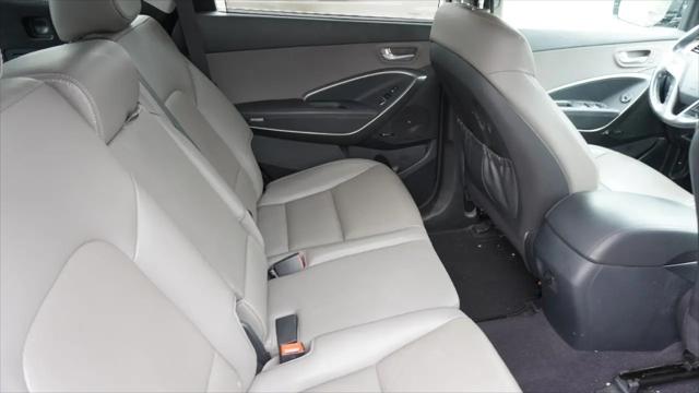2017 Hyundai Santa Fe SE Ultimate