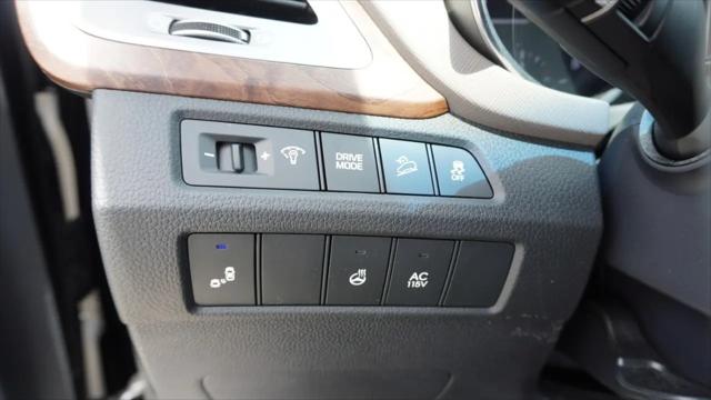 2017 Hyundai Santa Fe SE Ultimate