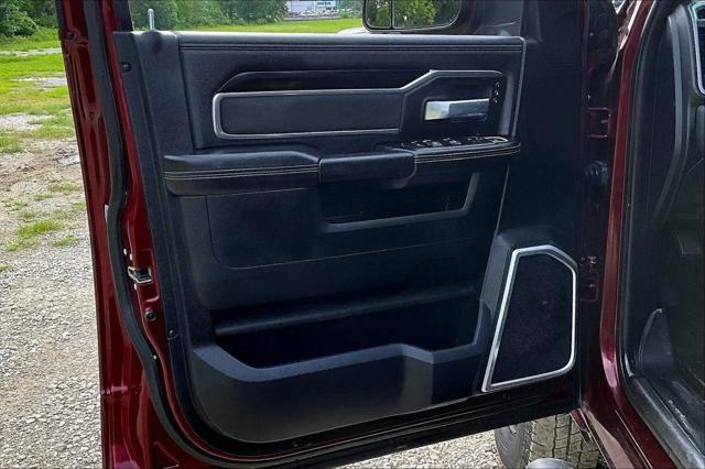 2021 Ram 3500 Laramie Crew Cab 4x4 8' Box