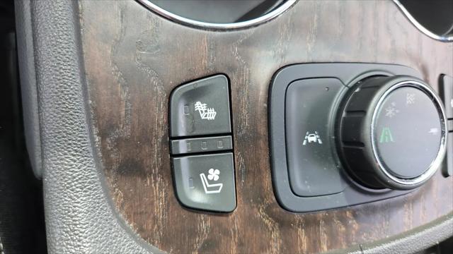 2023 GMC Acadia FWD Denali