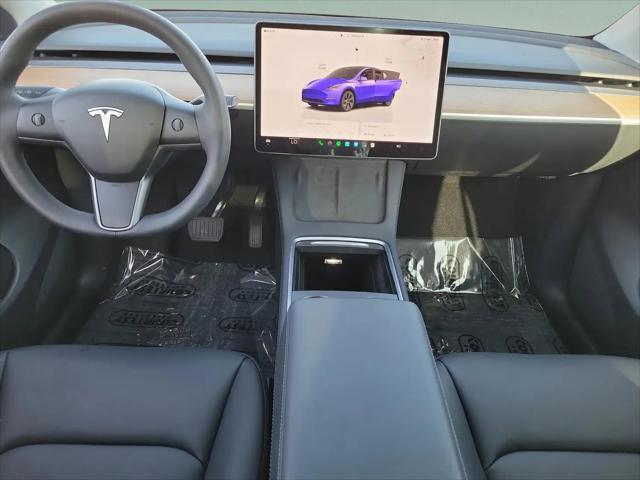 2025 Tesla Model Y Long Range Dual Motor Rear-Wheel Drive