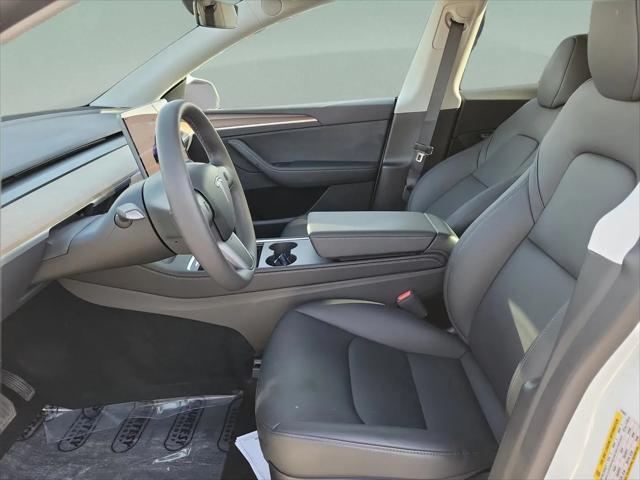 2025 Tesla Model Y Long Range Dual Motor Rear-Wheel Drive