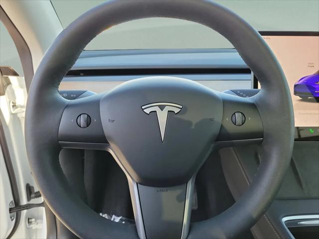 2025 Tesla Model Y Long Range Dual Motor Rear-Wheel Drive