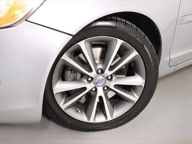 2012 Volvo C70 T5