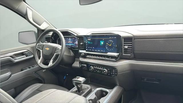 2024 Chevrolet Silverado 1500 4WD Crew Cab Short Bed LTZ