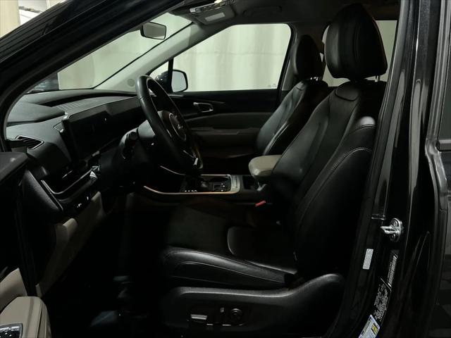 2025 Kia Carnival MPV LXS