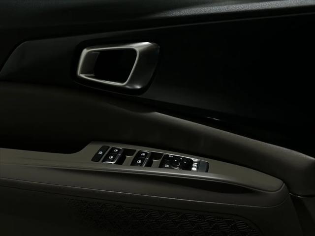 2025 Kia Carnival MPV LXS