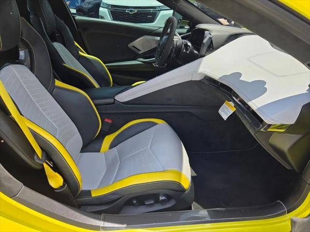 2022 Chevrolet Corvette Stingray RWD Convertible 3LT