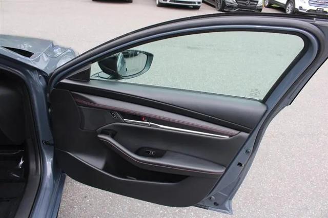 2026 Mazda Mazda3 2.5 S Carbon Edition
