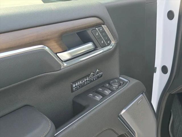 2026 Chevrolet Silverado 1500 4WD Crew Cab Short Bed High Country