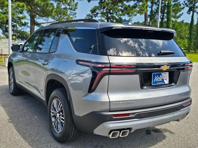 2026 Chevrolet Traverse FWD LT
