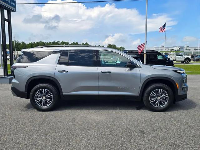 2026 Chevrolet Traverse FWD LT