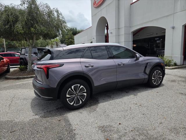 2024 Chevrolet V Blazer eAWD 2LT