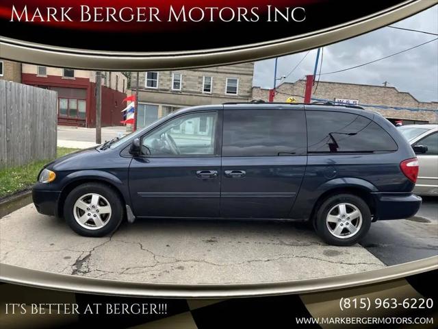 2007 Dodge Grand Caravan SXT for sale in Rockford, IL