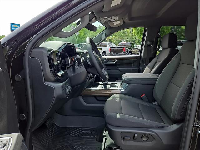 2026 Chevrolet Silverado 1500 4WD Crew Cab Standard Bed LT