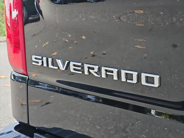2026 Chevrolet Silverado 1500 4WD Crew Cab Standard Bed LT