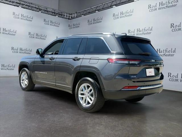 2025 Jeep Grand Cherokee Laredo X 4x4