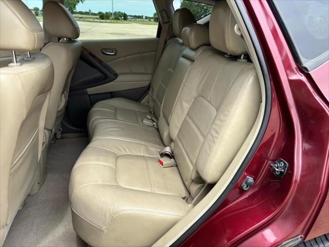 2012 Nissan Murano LE