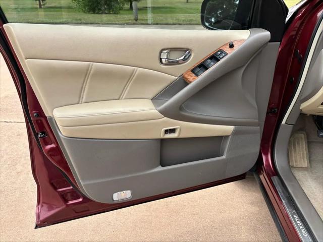 2012 Nissan Murano LE