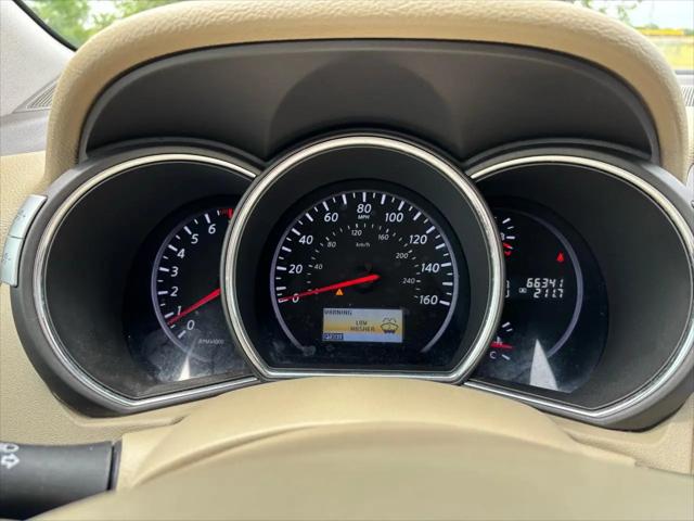 2012 Nissan Murano LE