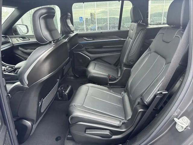2025 Jeep Grand Cherokee L Overland 4x4
