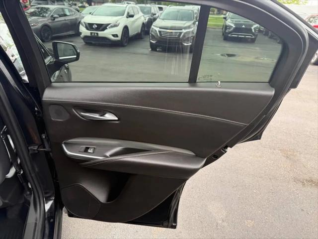 2023 Cadillac XT4 FWD Premium Luxury