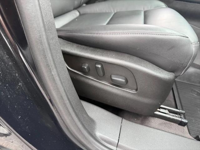 2023 Cadillac XT4 FWD Premium Luxury